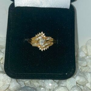 14kp gold baguette diamond ring
